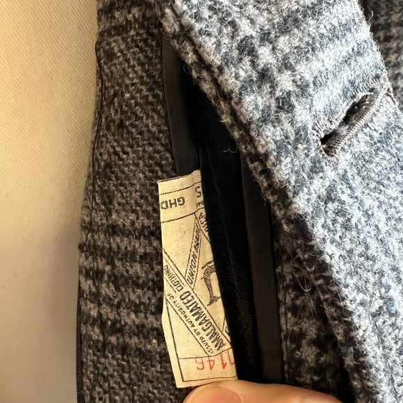 Vintage 1960’s Wool Coat - Picture 6 of 11